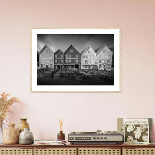 Bryggen i Bergen | Premium plakat | Treramme - Danielfoto21x29.7 cm / 8x12"Uten ramme