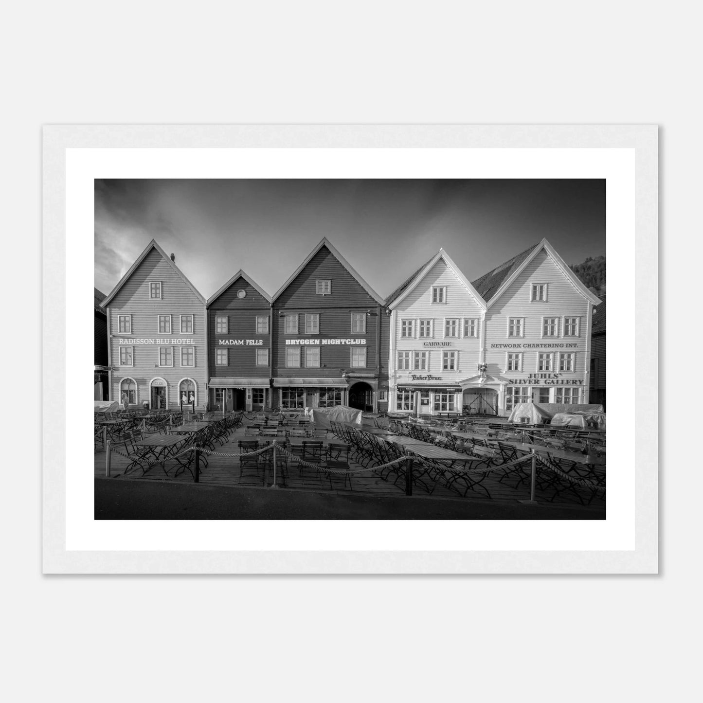 Bryggen i Bergen | Premium plakat | Treramme - Danielfoto21x29.7 cm / 8x12"Hvit ramme