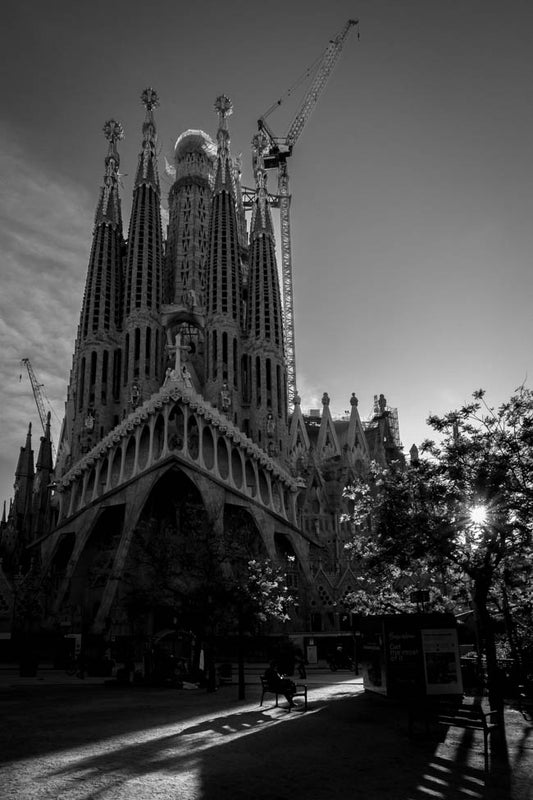 Sagrada Família ved soloppgang - DanielfotoKunsttrykk 45x30 cm