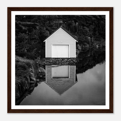 Naust på Øygarden | Premium plakat | Treramme - Danielfoto40x40 cm / 16x16″Premium plakat i matt papir - 