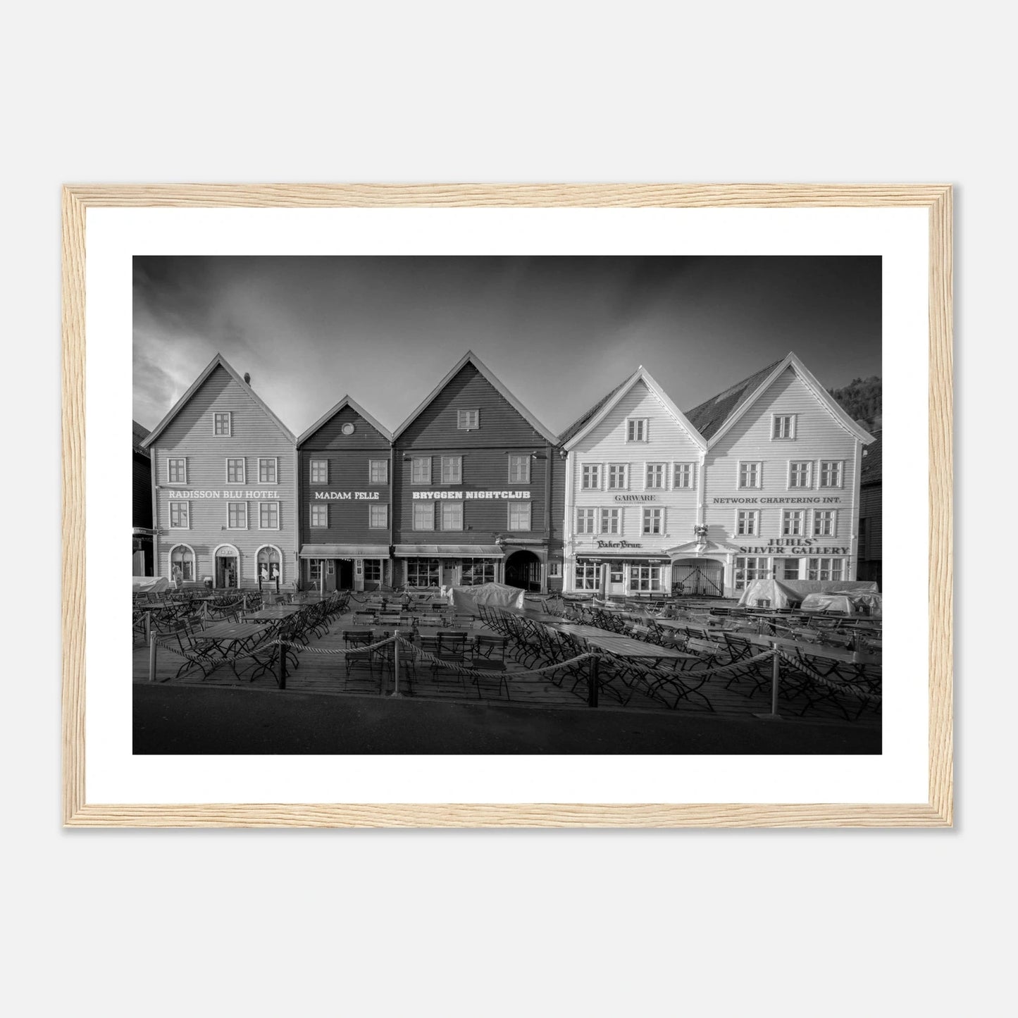 Bryggen i Bergen | Premium plakat | Treramme - Danielfoto21x29.7 cm / 8x12"Treramme