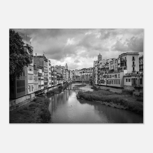 Elvefasader i Girona | Premium plakat | Treramme - DanielfotoUten ramme21x29.7 cm / 8x12"