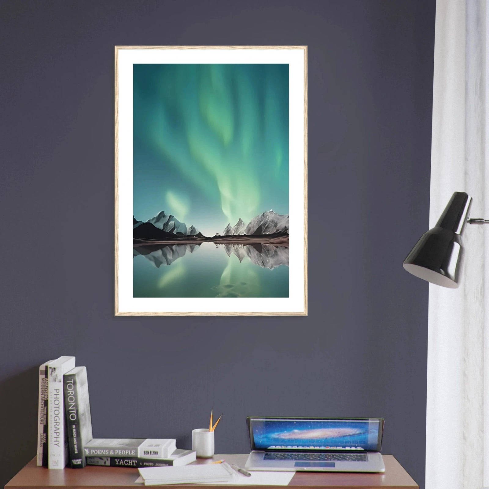 Nordlys – Aurora Borealis | Premium plakat | Treramme - DanielfotoPremium plakat i matt papir med trerammeTreramme21x29.7 cm / 8x12"
