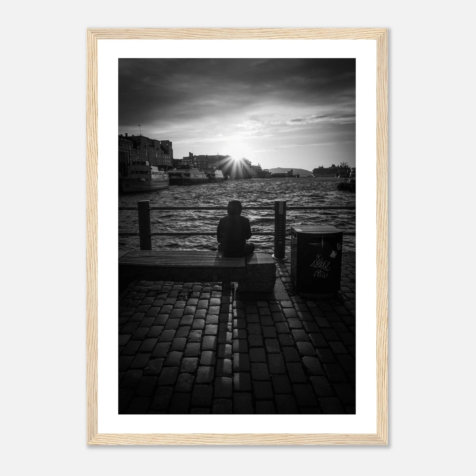 Solnedgang ved Fisketorget i Bergen | Premium plakat | Treramme - DanielfotoUten ramme21x29.7 cm / 8x12"