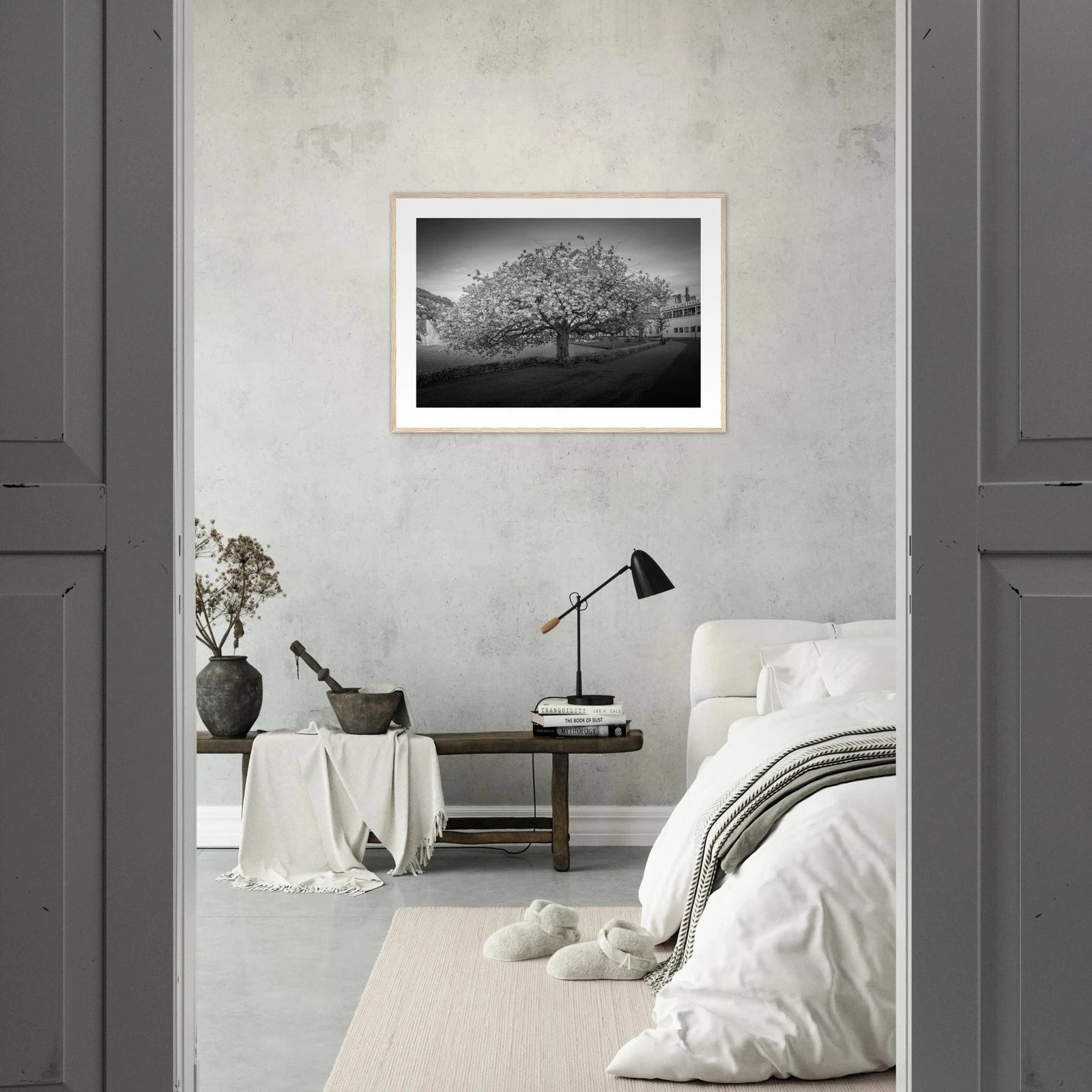 Kirsebærtre ved Festplassen i Bergen | Premium plakat | Treramme - DanielfotoSvart ramme21x29.7 cm / 8x12"