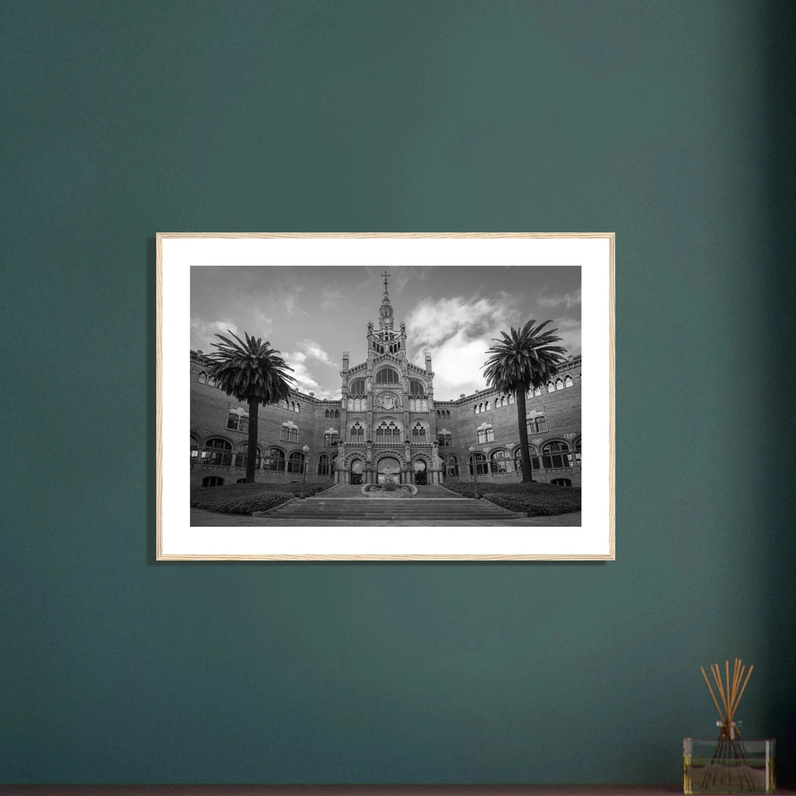 Hospital de Sant Pau i Barcelona | Premium plakat | Treramme - DanielfotoPremium plakat i matt papir med trerammeHvit ramme21x29.7 cm / 8x12"